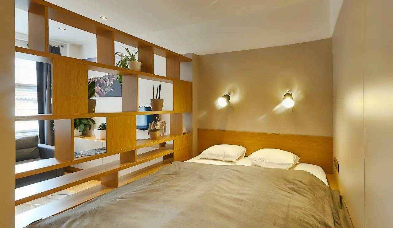 Palace Dlouha Apartments - Old Town Prague